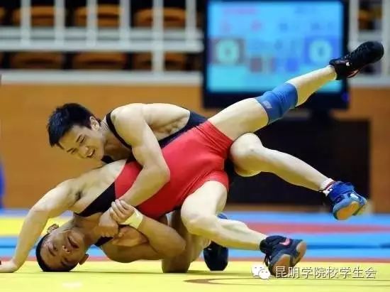 篮球移动档_篮球规则移动单挡视频_篮球规则里有移动单挡吗