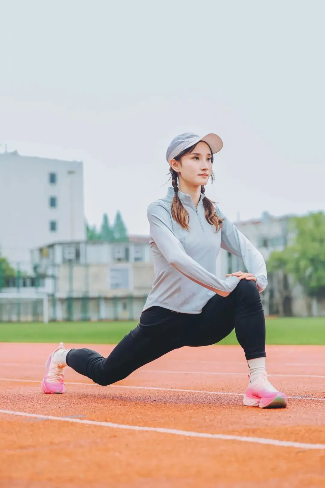 三个月 马拉松_马拉松月经_马拉松月开启