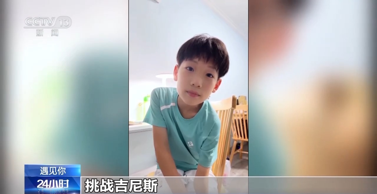 游泳男孩冠军想成为女孩_游泳冠军男的_男孩想成为一名游泳冠军