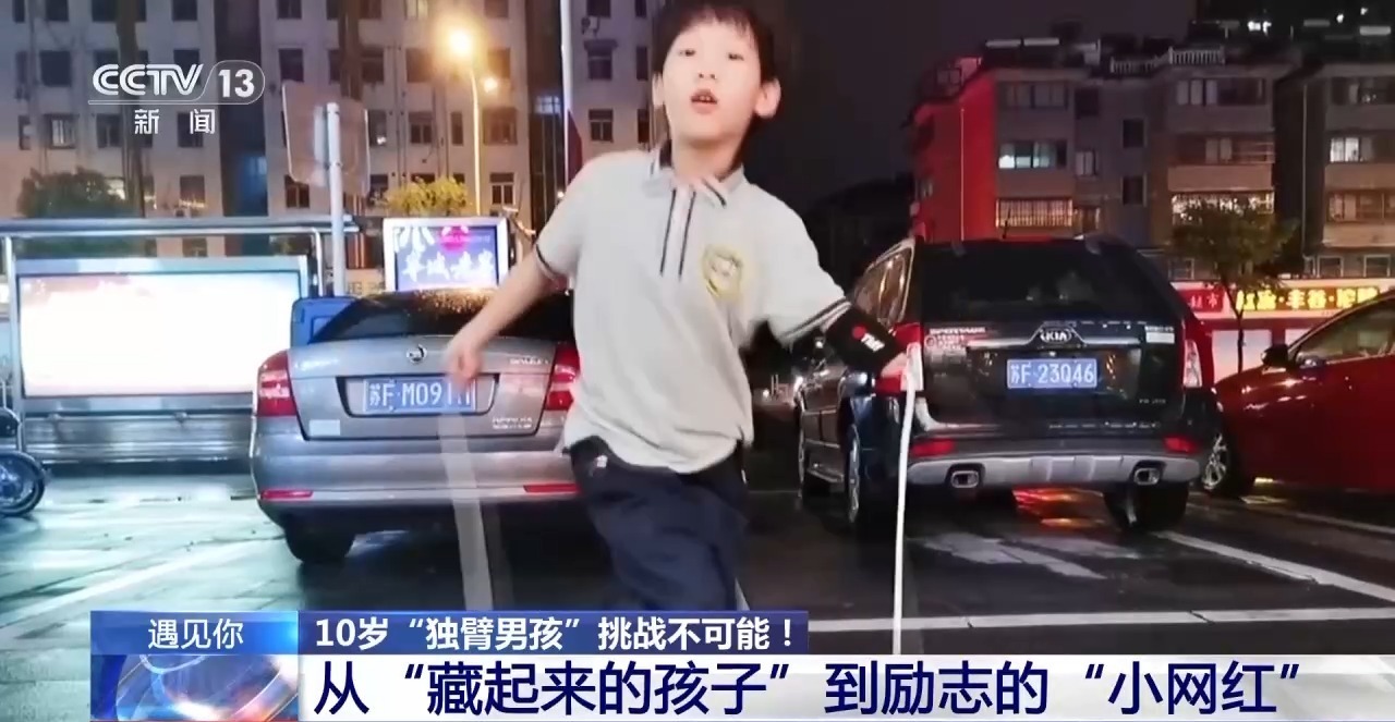 游泳男孩冠军想成为女孩_男孩想成为一名游泳冠军_游泳冠军男的