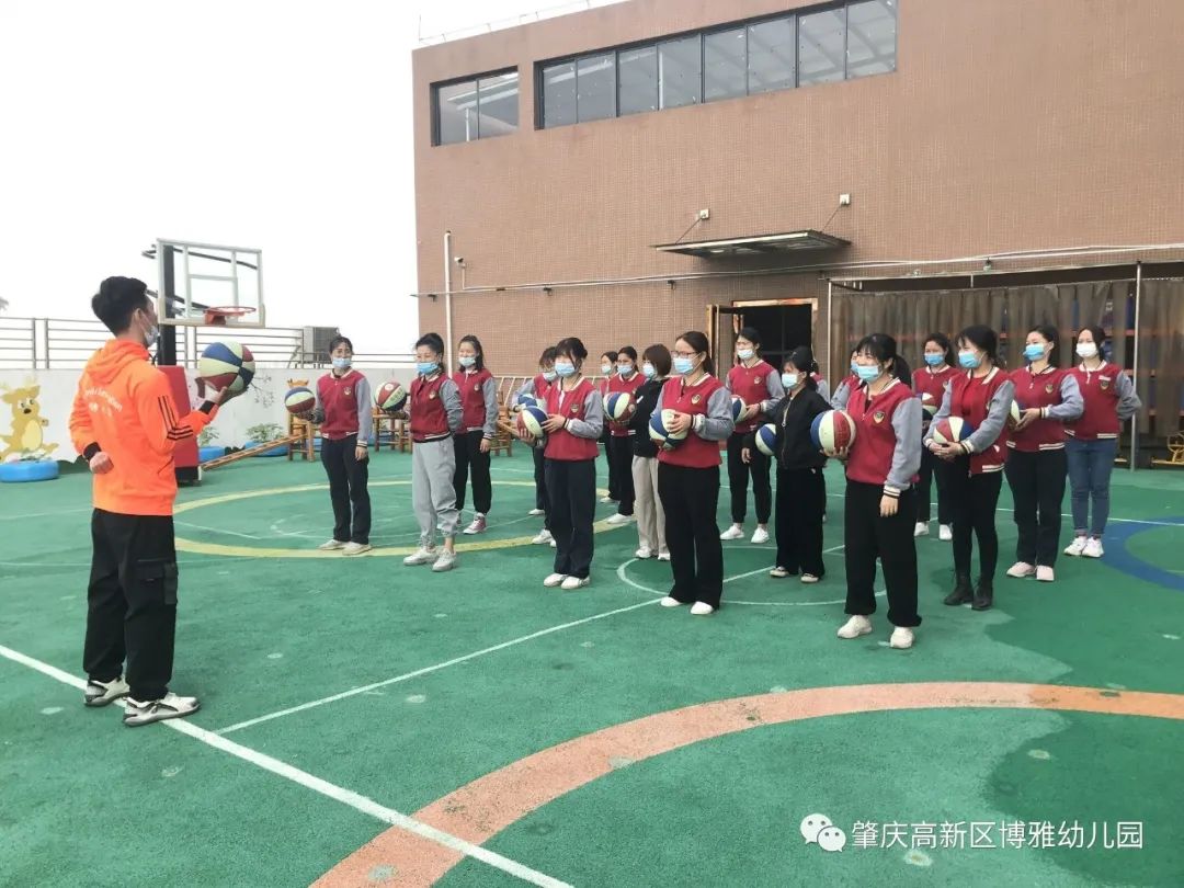 趣味传球篮球技巧教学视频_趣味传球游戏规则_趣味教学篮球传球技巧