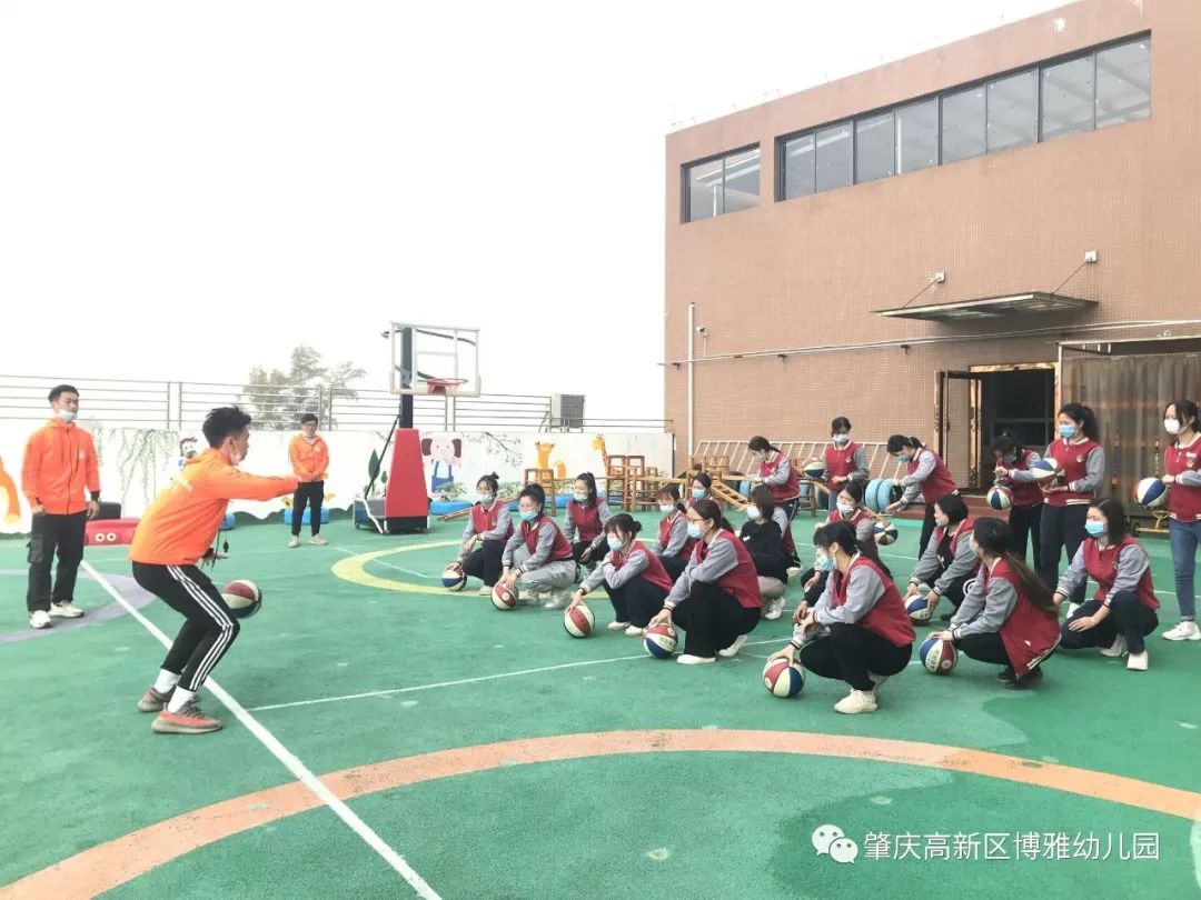 趣味传球篮球技巧教学视频_趣味传球游戏规则_趣味教学篮球传球技巧