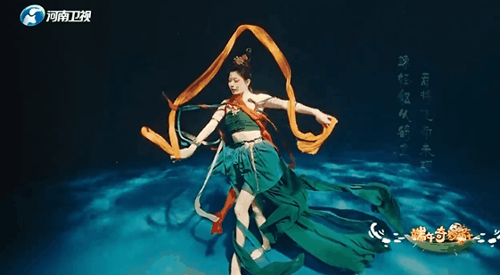 举重历史记录是多少千克_历史举重top5_举重历史记录