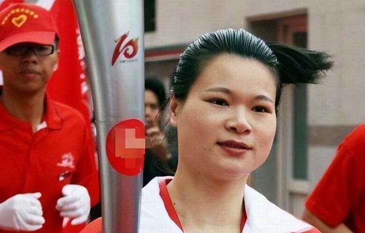 举重冠军世界名单公布_举重冠军世界排名榜_举重54公斤世界冠军