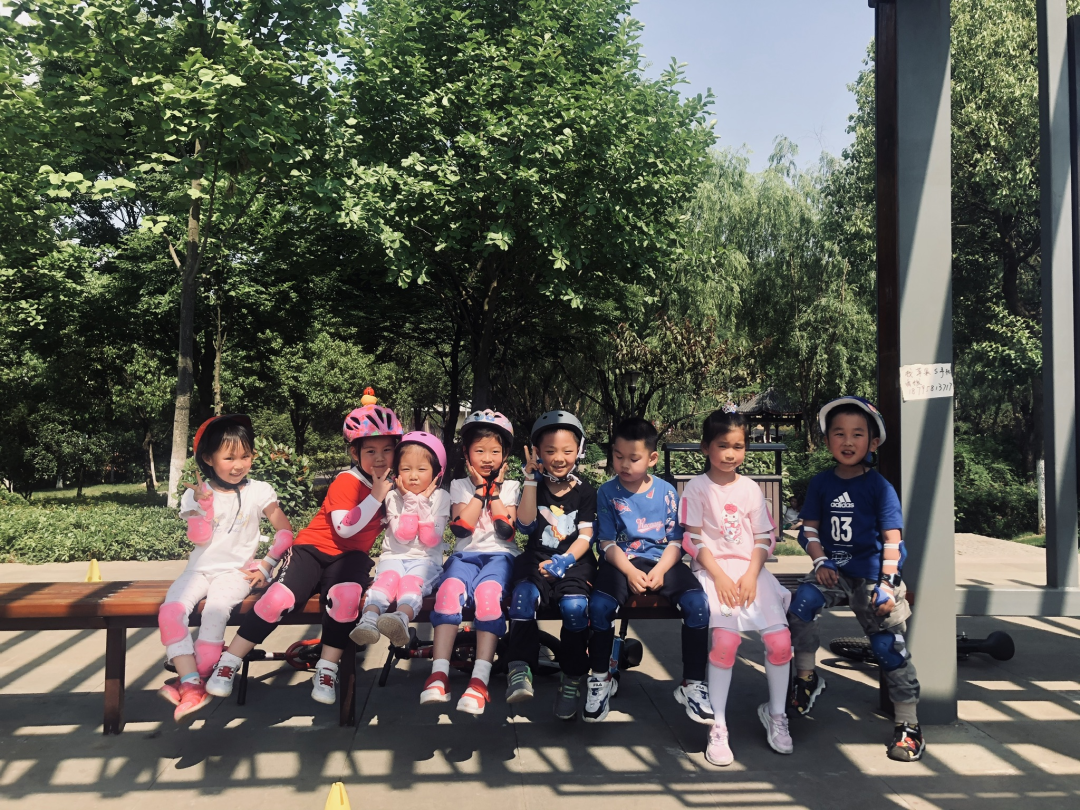 足球火箭队_火箭的足球_火箭足球训练赛规则简介