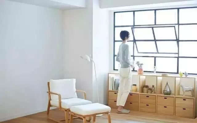 妈妈生活收纳卧室技巧_卧室如何收纳可以不再反复凌乱_卧室怎么收纳