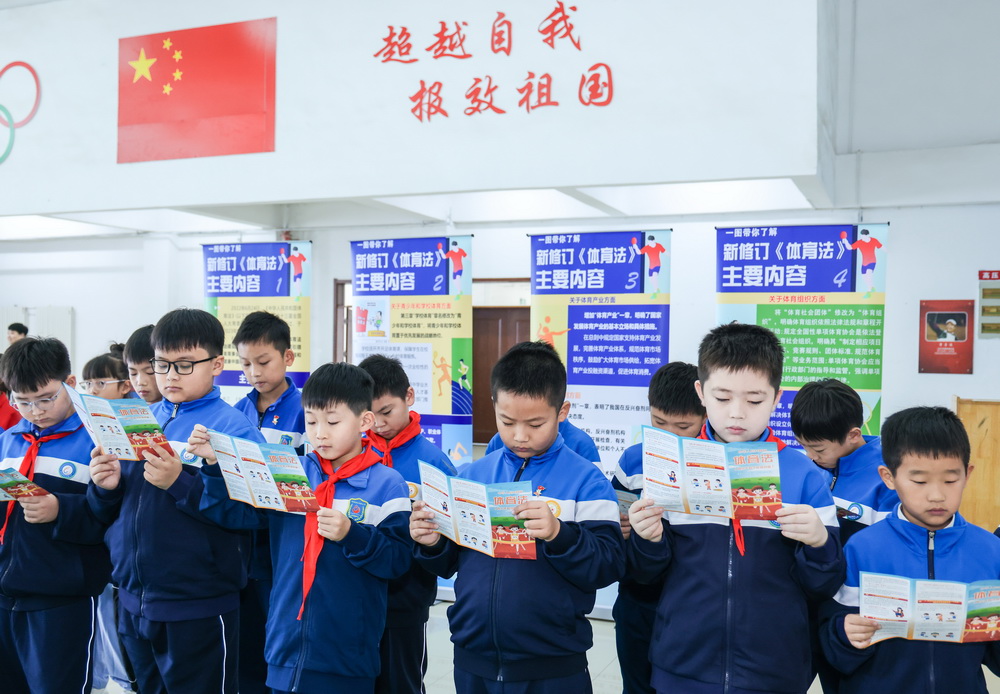 河南省青少年冠军赛_河南青少年击剑技巧赛冠军_2019年河南省击剑比赛