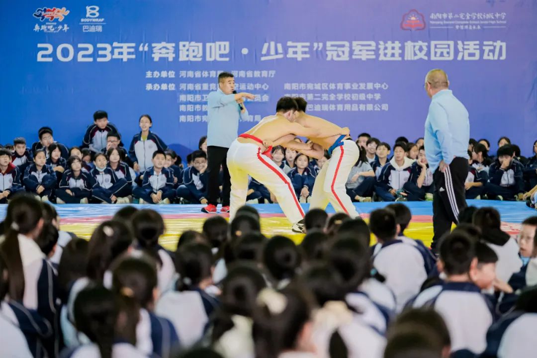 2019年河南省击剑比赛_河南省击剑比赛_河南青少年击剑技巧赛冠军