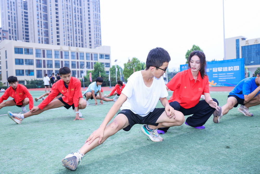 河南省青少年冠军赛_河南青少年击剑技巧赛冠军_2019年河南省击剑比赛